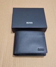 Hugo Boss Areezo Men’s Genuine Leather Trifold Wallet Coin Pocket – New Gift Box