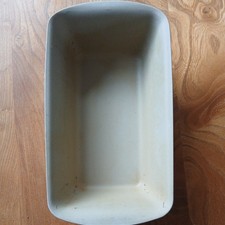 The Pampered Chef Stoneware Loaf Dish Family Heritage Classic 27cmx15cm