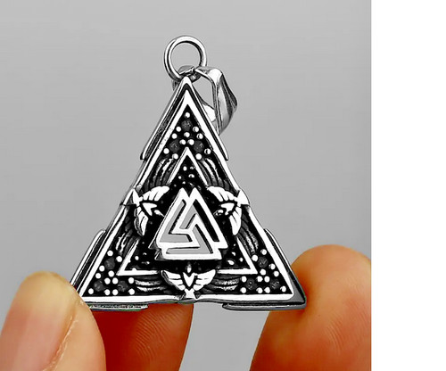 Triquetra triangle viking - triquetra,