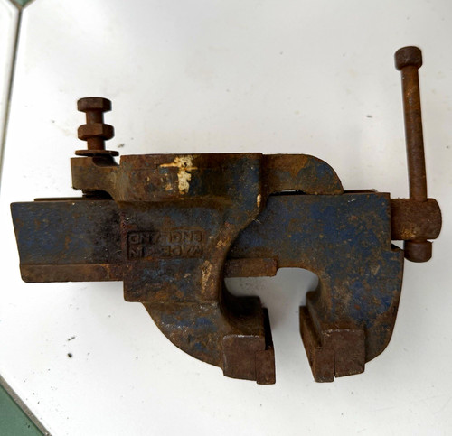 Antique bench vice metal - bench,