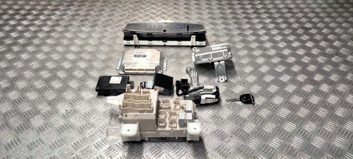 Toyota corolla mk9 6 - toyota,