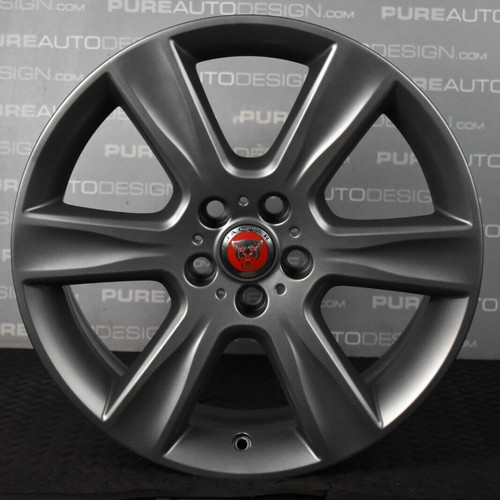 Genuine jaguar xe - jaguar,
