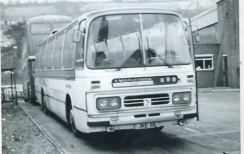 Bus photo jke111l maidstone - jke111l,