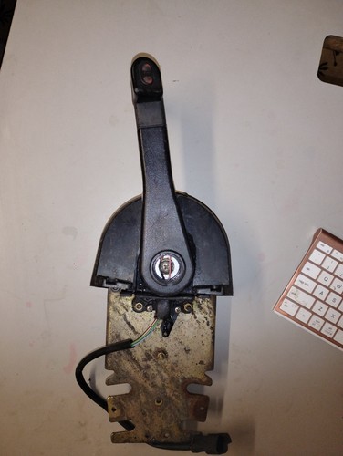 Omc johnson evinrude binnacle - omc,