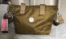 Kipling Joella Khaki Green