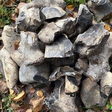 1.5kg Natural Suffolk Flint Stone larger pieces Fire Starting Bushcraft arrow 