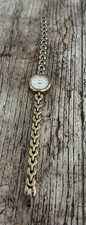 Avia quartz ladies watch - quartz,