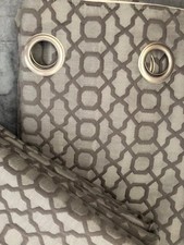 Next Woven Geometric Silver