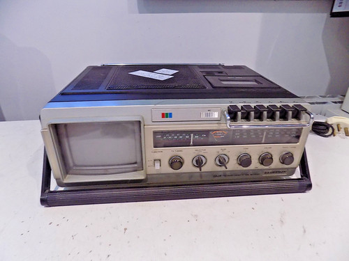 Lloytron u55 portable - t-u55,