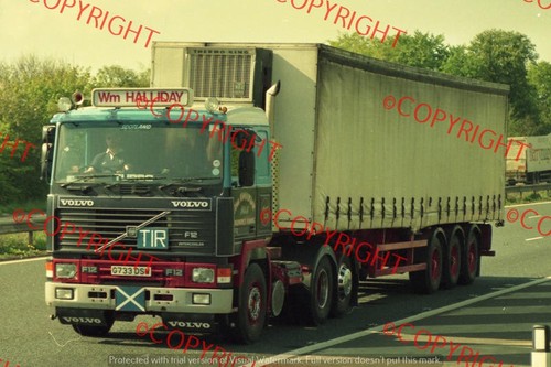 Truck photo halliday - -, m