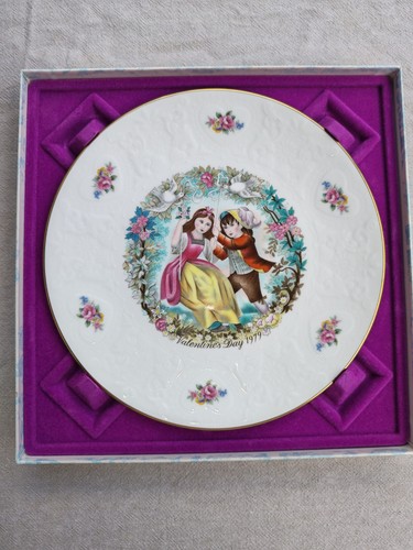 Royal doulton 1976 - 1976, valentine's