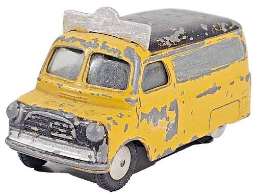 Corgi toys 408 - corgi, bedford