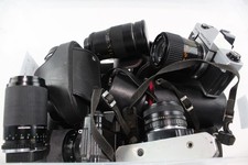 Assorted Vintage 35mm SLR Film Cameras w/ Some Manual Lenses & Cases Job Lot 