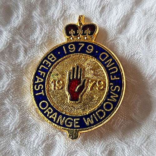 Vintage belfast orange widows - belfast,