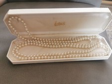 Lotus simulated pearl necklace