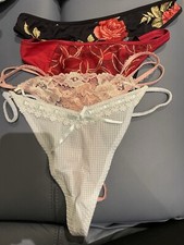 Thongs Strings Size M-L x 4 Pairs Wonderbra Lepel Splendour Presence Brand New