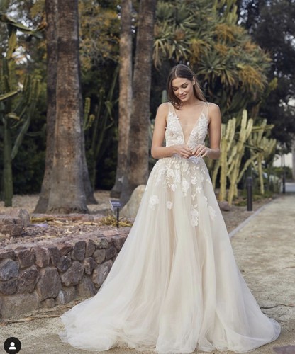 Monique lhuillier wedding - lhuillier,