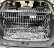 Hyundai kona sloping dog car - kona,