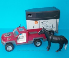 BRUDER HORSE BOX  TRAILER FARM