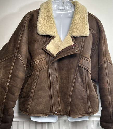 Vintage mirage flight - mirage, bomber