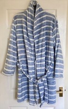 Ladies Dressing Gown Size L.Brand New