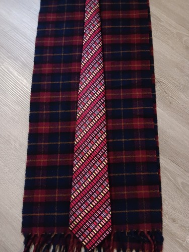 Duchamp men silk - zig, zag