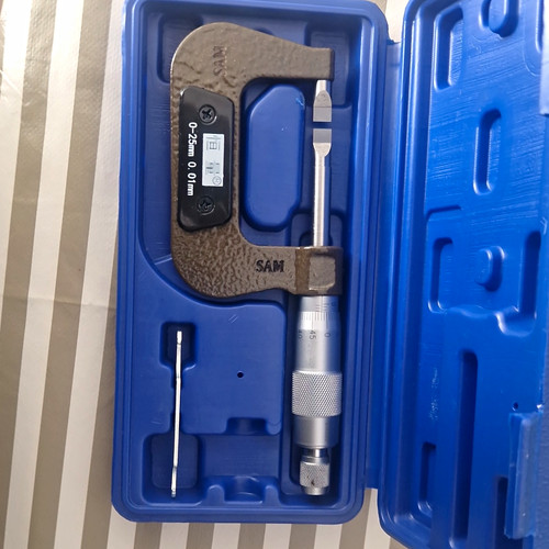 Carbide tip blademicrometer - carbide,