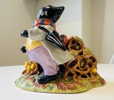 Royal Doulton Wind in the Willows Every Hole Possessed a Face WW9