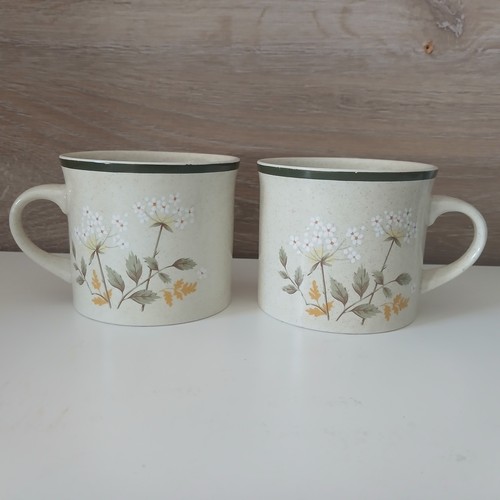 Pair vintage royal - royal, doulton