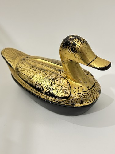Vintage black gold lacquer - black,