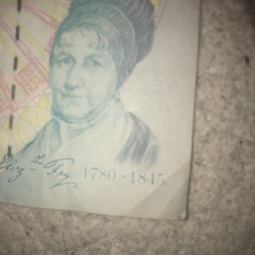 Queen elizabeth bill - queen,