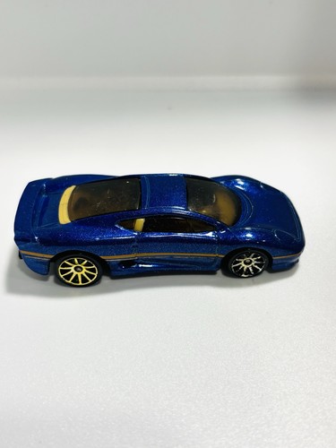 Hot wheels jaguar xj220 dark - hot,
