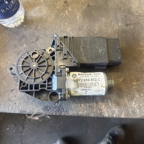 Beetle window motor 10 - window,