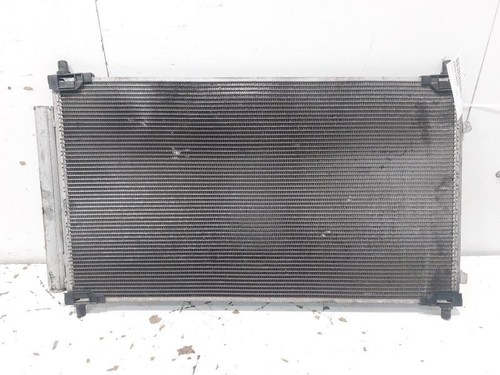 884600d590 toyota yaris iii - yaris,