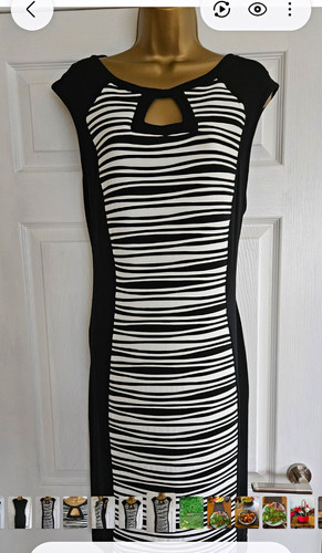 Roman black white striped - &,