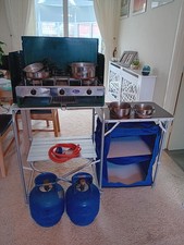Camping Cooker Bundle: Cooker, Stand, 2 Gas Bottles, Sauce Pan Set.