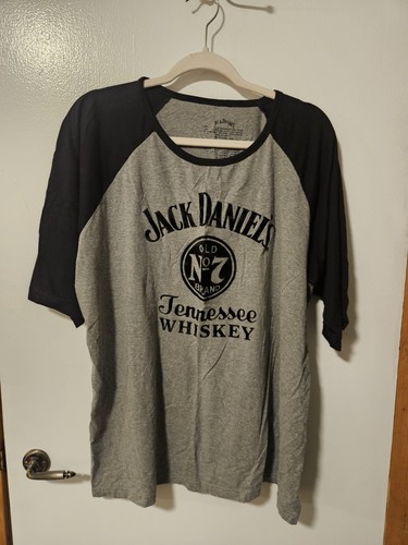 Nwot women plus short - nwot, sleeve