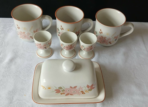 Boots hedge rose mugs egg - 3,