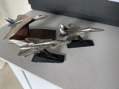 Pewter aircraft vulcan - pewter,