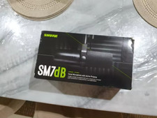 New Shure SM7dB Dynamic Microphone  Black