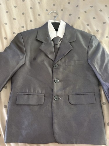 Vivaki boys wedding suit age - vivaki,