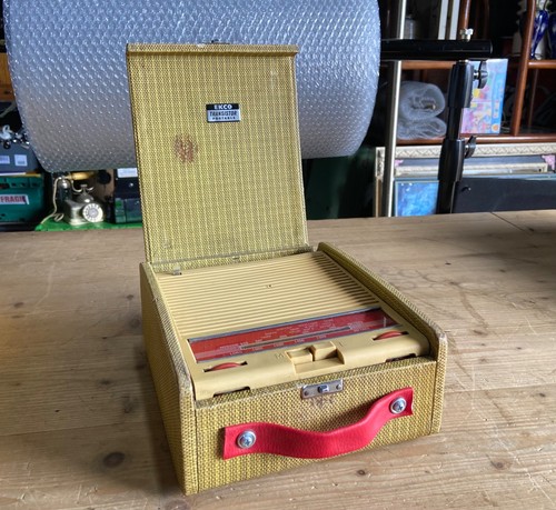 Ecko transistor portable radio - ecko,