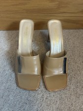Russell & Bromley beige Tan