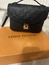 Louis Vuitton Metis Pochette Noir. Black. Shoulder bag