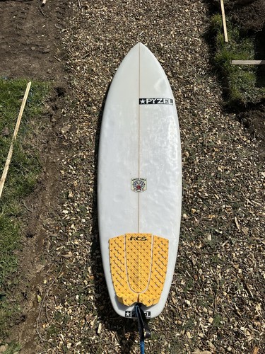 Pyzel surfboard white tiger - pyzel,