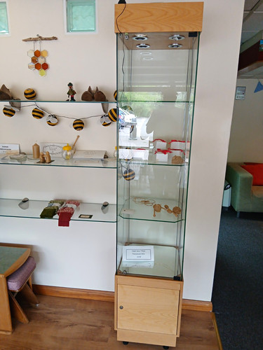 Lockable illuminated glass - lockable,