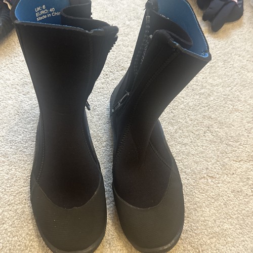 Sola wetsuit boots - sola, size