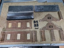 O gauge (7 mm) HR STYLE ENGINE SHED DEFINITELY READ THIS ONE!