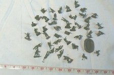 Vintage Airfix plastic figures US Marines & dinghy with 2 rowers. 45 pieces