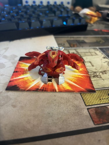Bakugan pyrus phosphos 500g - phosphos,